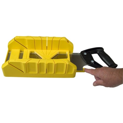 TAGLIACORNICI IN ABS CON SEGA BASIC