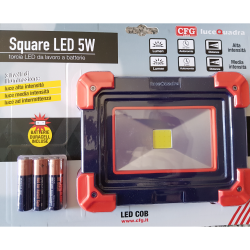 TORCIA SQUARE LED 5W 3AA 2