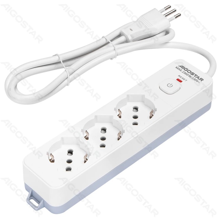 Multipresa a 3 vie con interruttore 10A 1,5MT